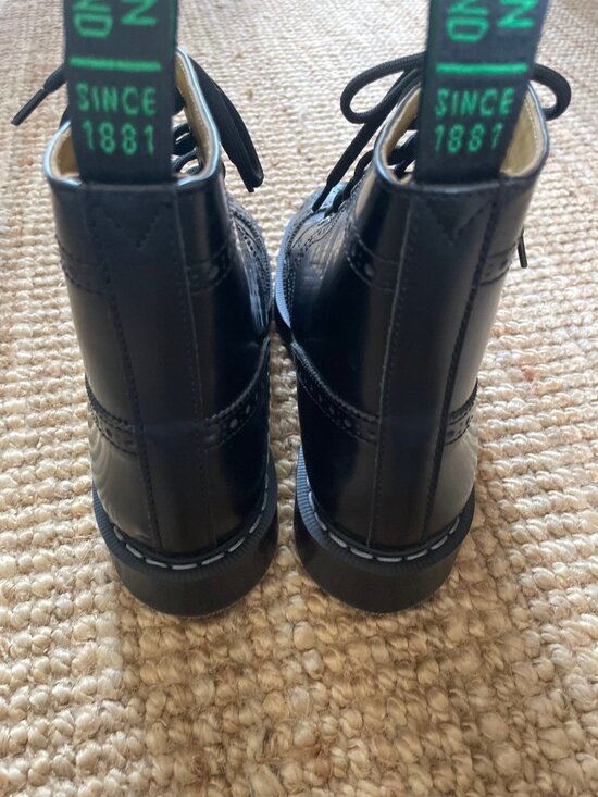 Solovair Black Hi-Shine 6 Eye Brogue Boot main image 12